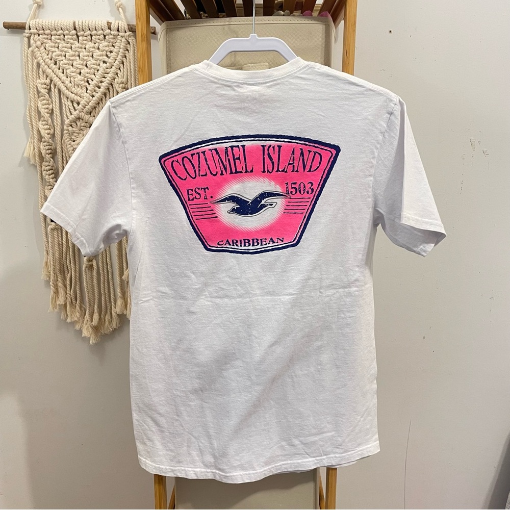 White and Pink Graphic T-Shirt